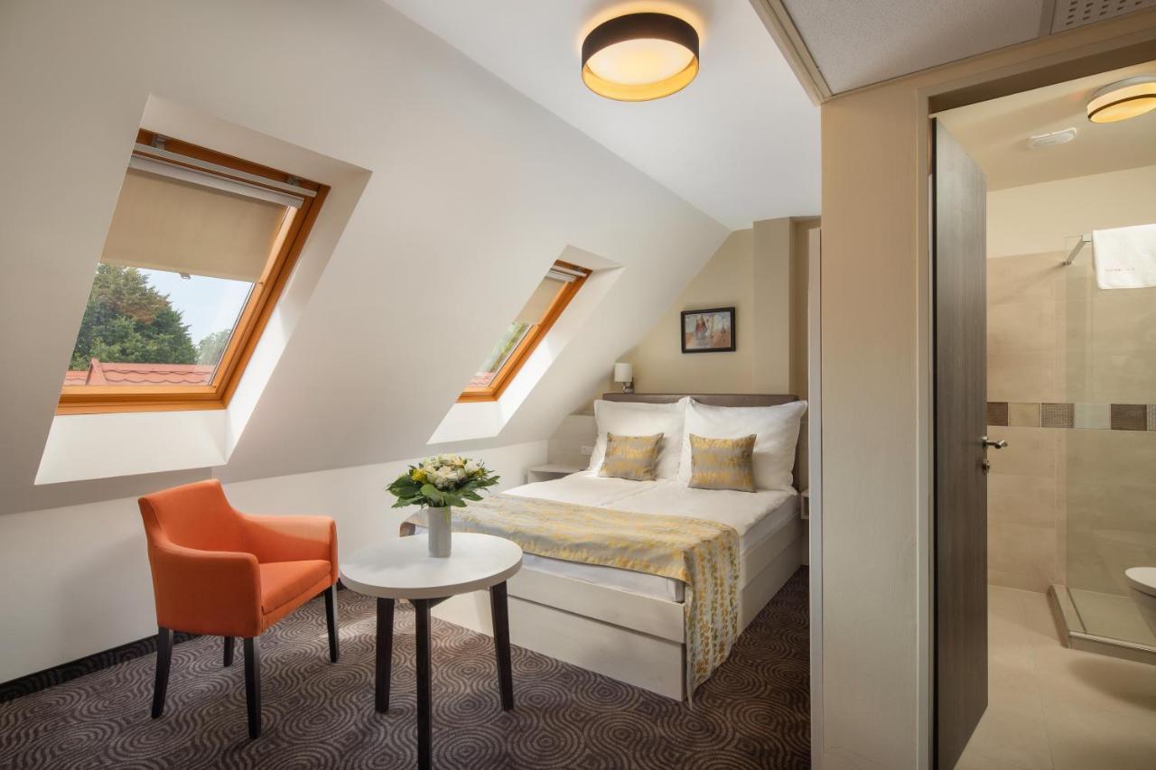 Kehida Termal Resort & Spa ケヒダクスタニー 部屋 写真