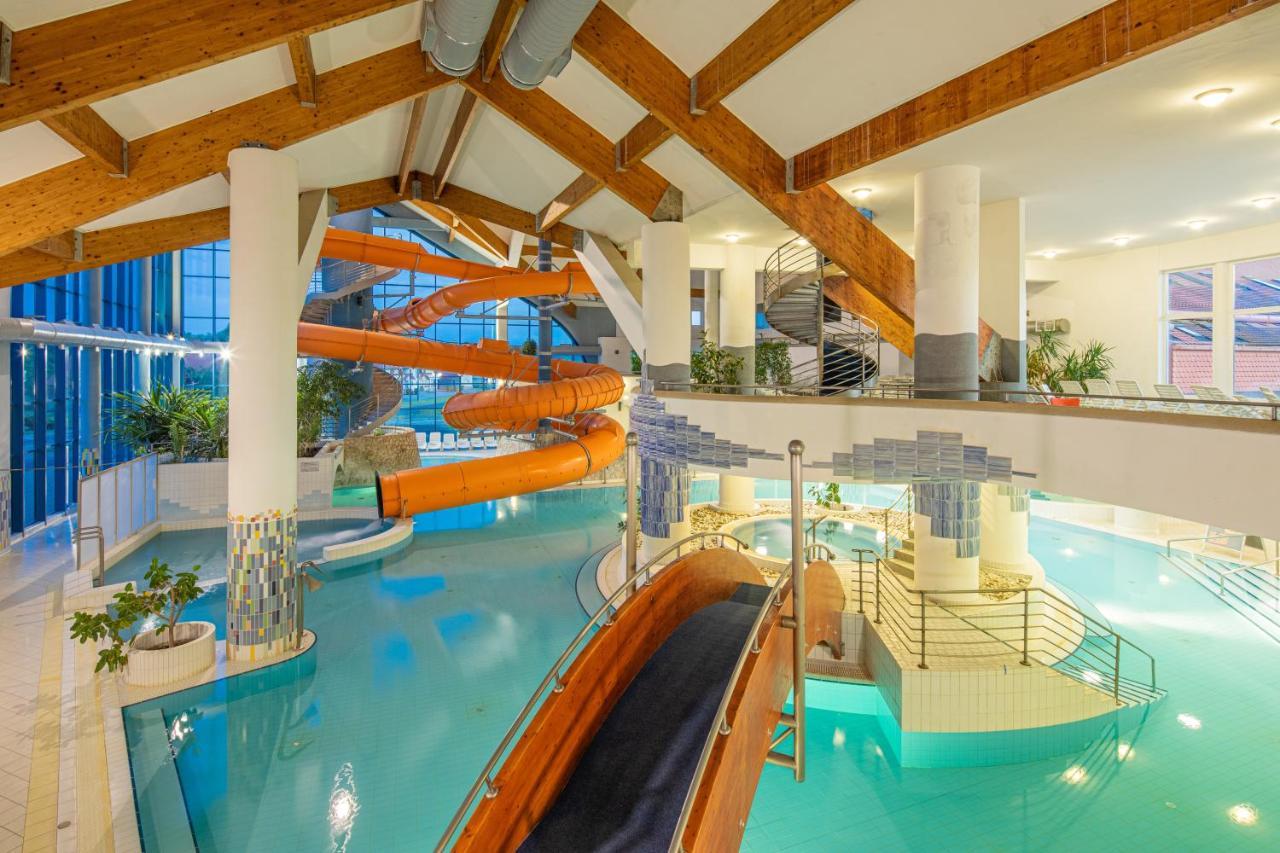 Kehida Termal Resort & Spa ケヒダクスタニー エクステリア 写真