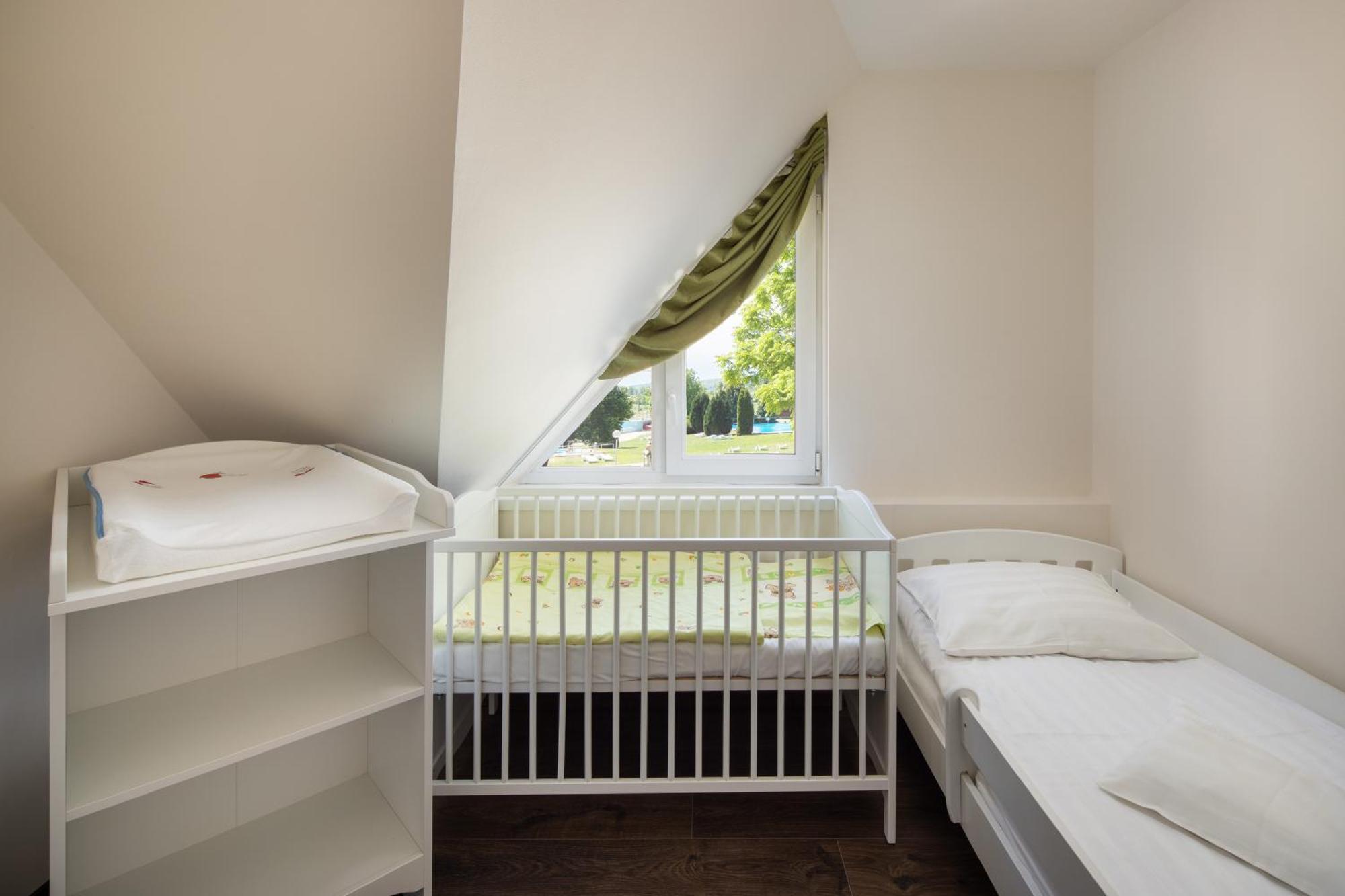 Kehida Termal Resort & Spa ケヒダクスタニー 部屋 写真